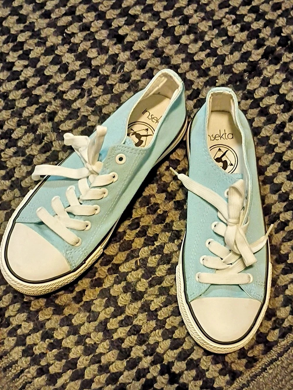 Insekta Women's Blue & White Sneakers